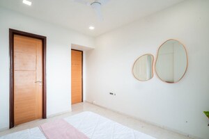Room in 3 BHK Apartment at Ekta Tripolis, Goregaon West – for Sale