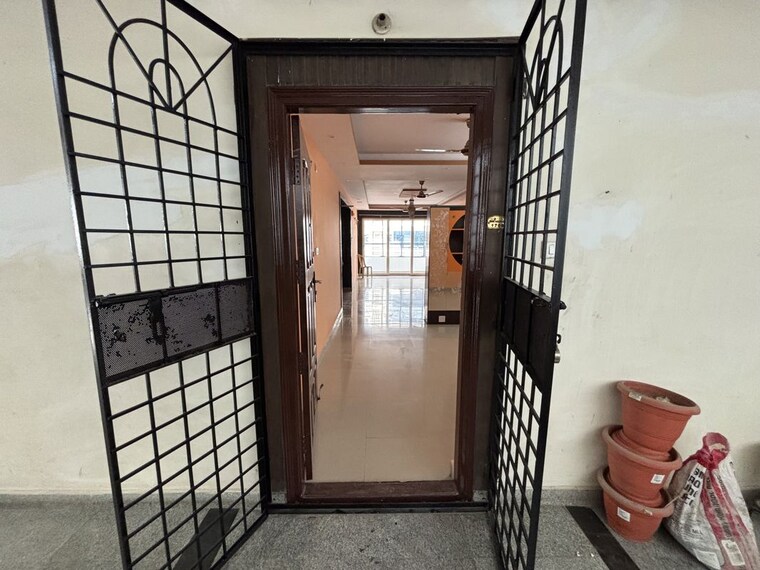 Living Room, smr-vinay-fountainhead 3 Bedroom 1680 Sq.Ft. Apartment In Hafeezpet Hyderabad 10699164