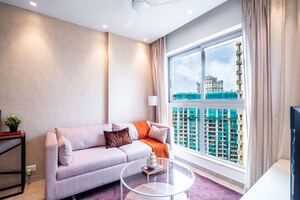 Bedroom in 1 BHK Apartment at Hiranandani Regent Hill, Powai – for Sale