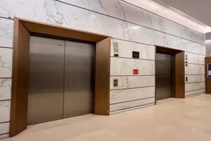Lift in 2 BHK Apartment at LnT Realty Crescent Bay, Parel – for Sale