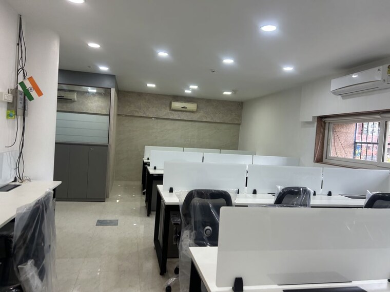 Team Area, sai-samarth-business-park Commercial Office Space 1250 Sq.Ft. In Govandi Mumbai 10702053