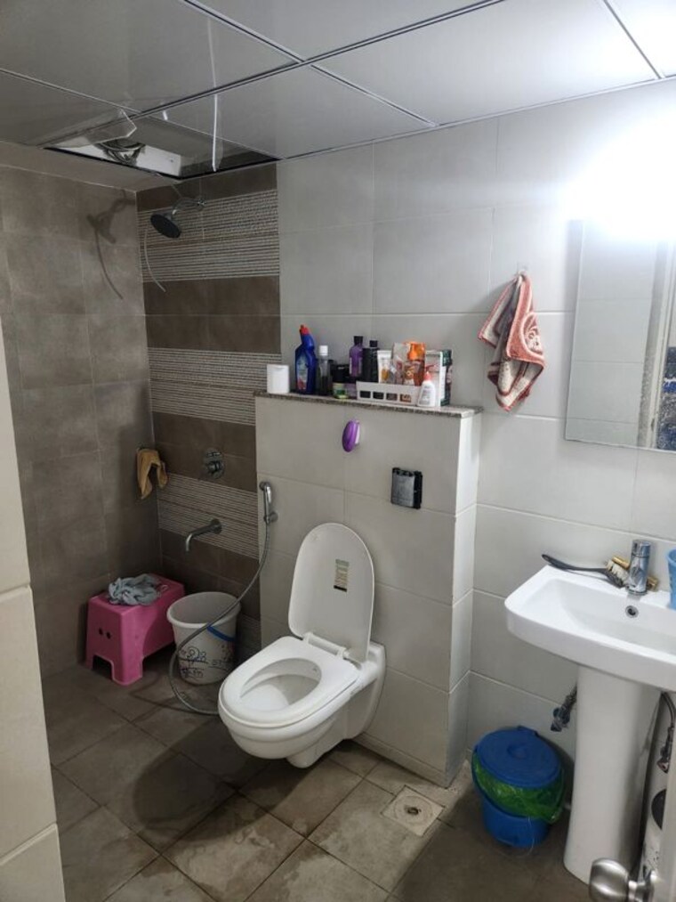 Bathroom, avon-vista 3 Bedroom 1030 Sq.Ft. Apartment In Balewadi Pune 10702047