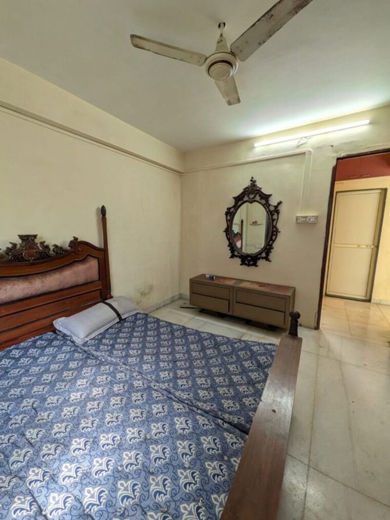 Bedroom, santacruz west 1 Bedroom 500 Sq.Ft. Apartment In Santacruz West Mumbai 10701829