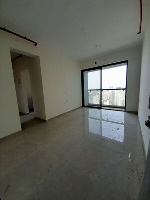 Room in 3 BHK Apartment at Dhamji Shamji Mahavir Spring Tulip Phase 1, Pokhran Road No Two – for Rent