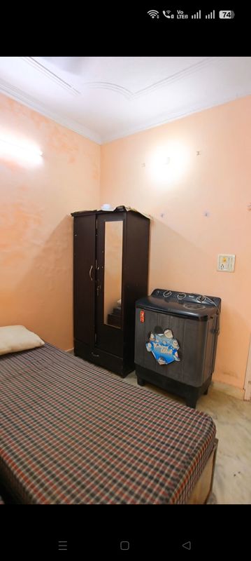 Furnished Amenities in 2 BHK Builder Floor at Kalkaji – for Rent