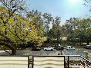 3 BHK Builder Floor – Garden View at Green Park - for Rent