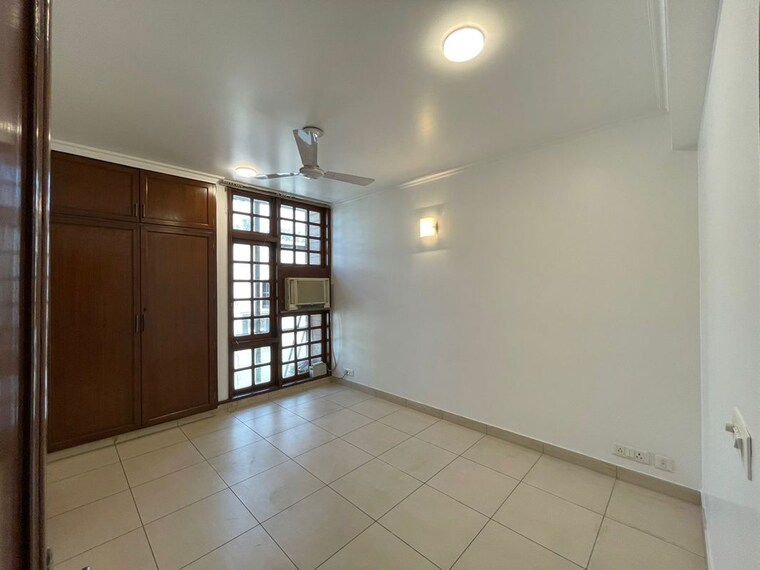 Room, green park 3 Bedroom 1600 Sq.Ft. Builder Floor In Green Park Delhi 10702097