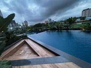 Swimming Pool in 2 BHK Apartment at Sheth Auris Bliss, Malad West – for Rent
