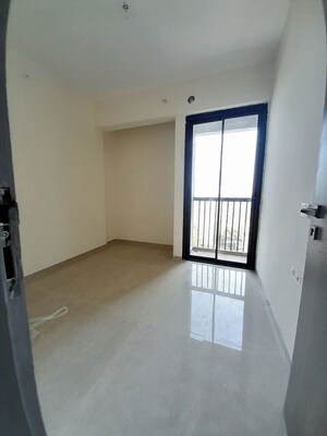3 BHK Apartment For Rent in Dhamji Shamji Mahavir Spring Tulip Phase 1, Pokhran Road No Two
