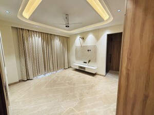 3 BHK Builder Floor For Rent in Sector 23