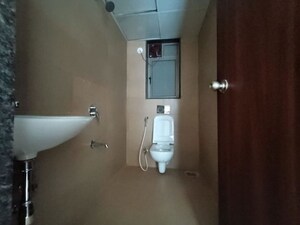 Bathroom in 2 BHK Apartment at Runwal Eirene, Balkum Pada – for Rent