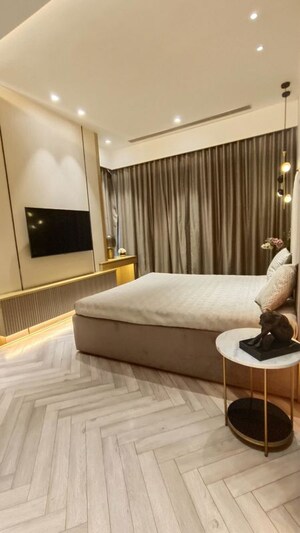 Bedroom in 2 BHK Apartment at Marathon Monte South, Byculla West – for Sale