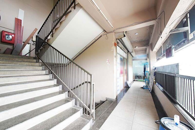 undefined, gota Commercial Office Space 450 Sq.Ft. In Gota Ahmedabad 10702142