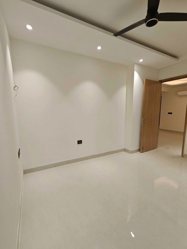 Room, sector 21 2 Bedroom 1250 Sq.Ft. Builder Floor In Sector 21 Gurgaon 10702150