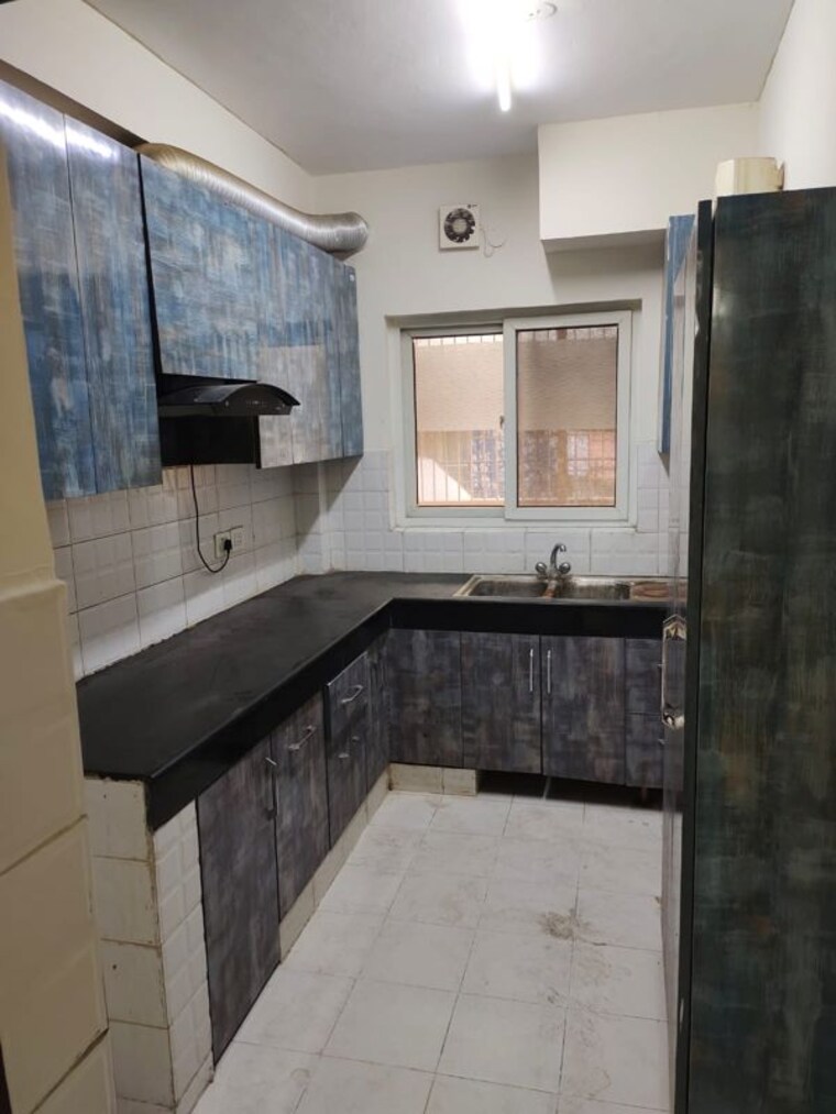 Kitchen, bptp-park-81 3.5 Bedroom 275 Sq.Yd. Apartment In Sector 81 Faridabad 10702111