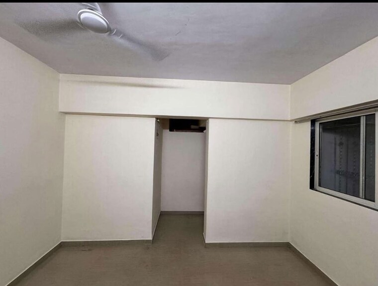 Room, bindra-complex 1 RK 280 Sq.Ft. Apartment In Andheri East Mumbai 10702168