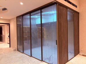 Room in 4 BHK Builder Floor at Sector 23 – for Rent
