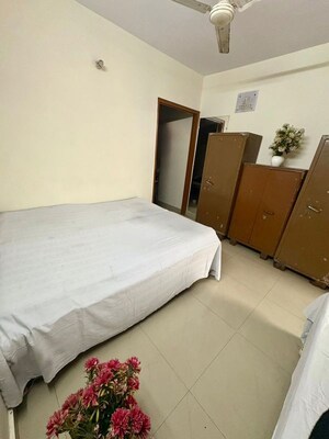 Bedroom in  Pg at Lajpat Nagar 4 – for Rent