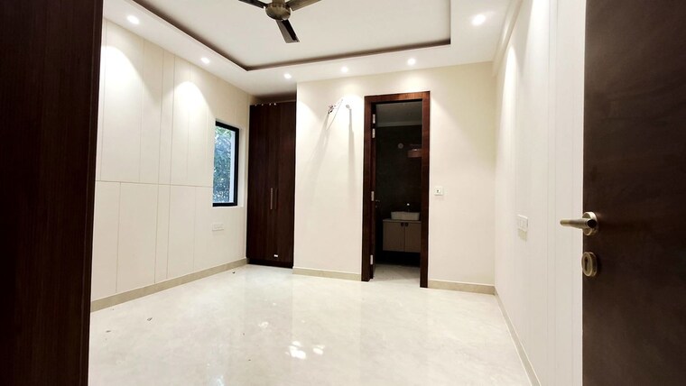Room, saket 3 Bedroom 1800 Sq.Ft. Independent House In Saket Delhi 10702177