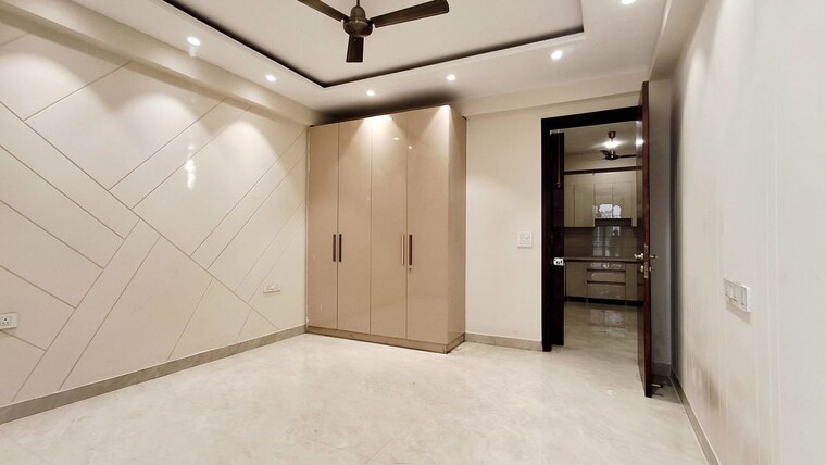 Room, saket 3 Bedroom 1800 Sq.Ft. Independent House In Saket Delhi 10702177