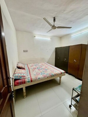 Bedroom in  Pg at Lajpat Nagar 4 – for Rent