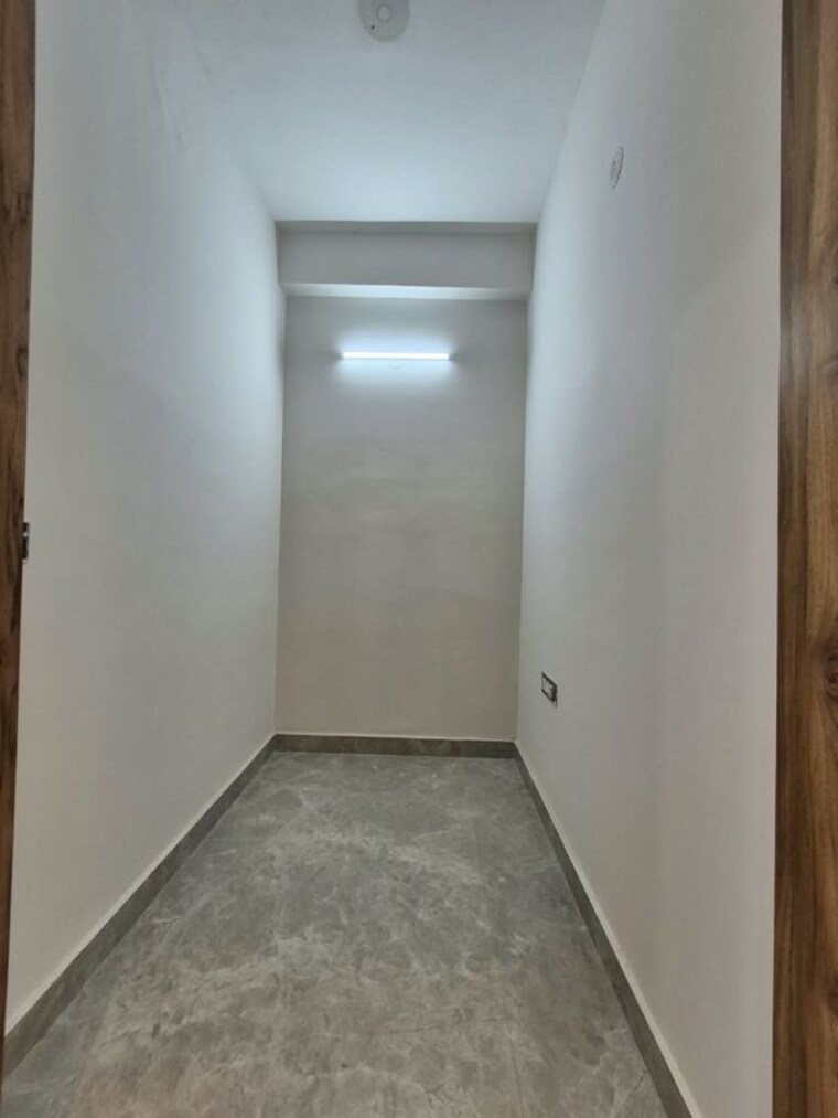 Room, saket 3 Bedroom 1700 Sq.Ft. Apartment In Saket Delhi 10702219