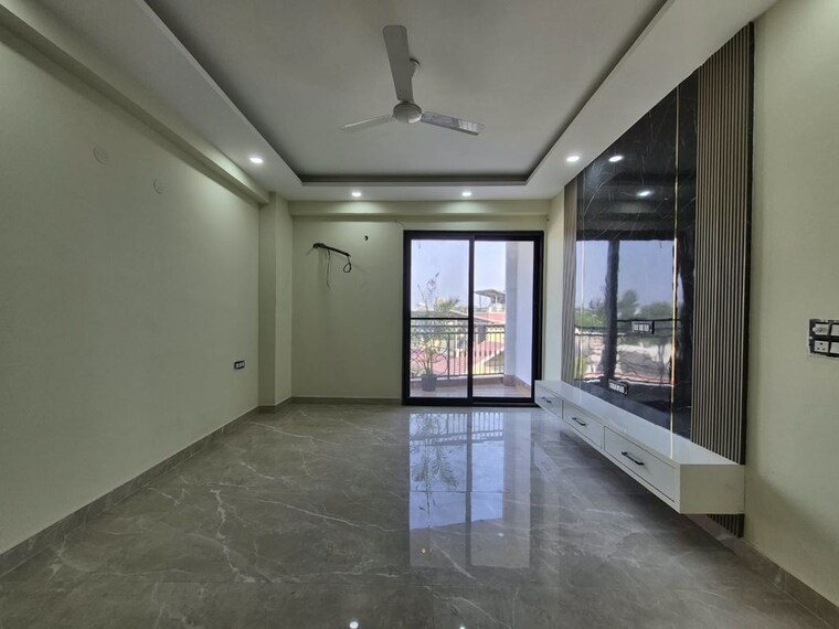 Room, saket 3 Bedroom 1700 Sq.Ft. Apartment In Saket Delhi 10702219