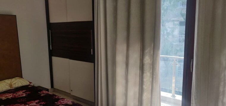 Bedroom, safdarjung enclave 3 Bedroom 1600 Sq.Ft. Builder Floor In Safdarjung Enclave Delhi 10702233