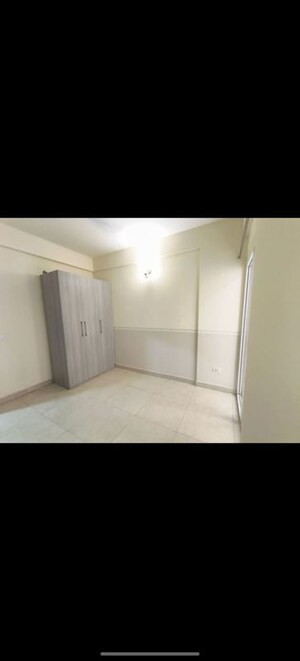 Room in 2 BHK Apartment at Apex Our Homes, Sector 37c – for Sale