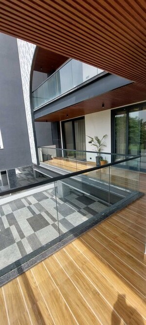 4 BHK Builder Floor For Rent in Sector 23