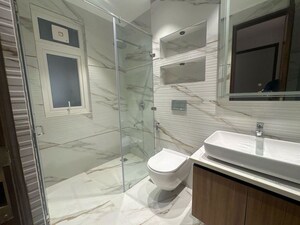 Bathroom in 3 BHK Builder Floor at Sector 21 – for Rent