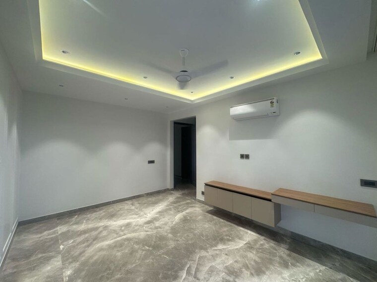 Room, sector 21 3 Bedroom 1500 Sq.Ft. Builder Floor In Sector 21 Gurgaon 10702252