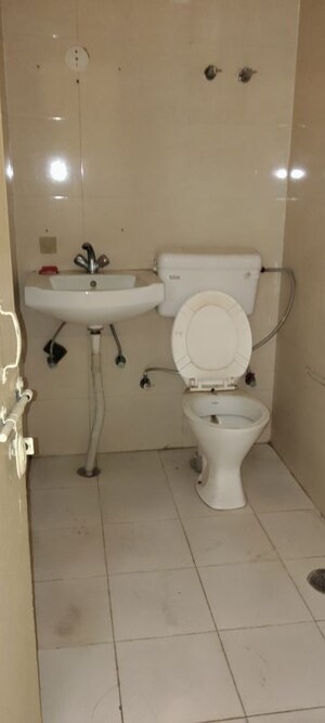 Bathroom in 3 BHK Apartment at BPTP Park Elite Premium, Sector 84 – for Sale