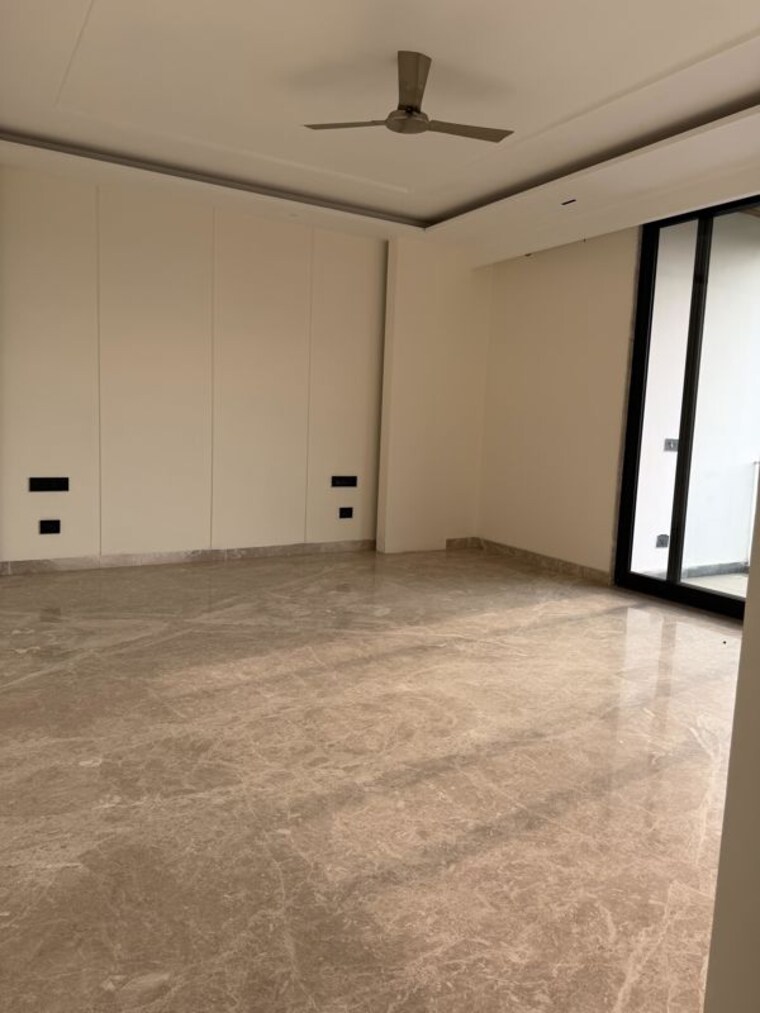 Room, sector 23a 3 Bedroom 1500 Sq.Ft. Builder Floor In Sector 23a Gurgaon 10702262