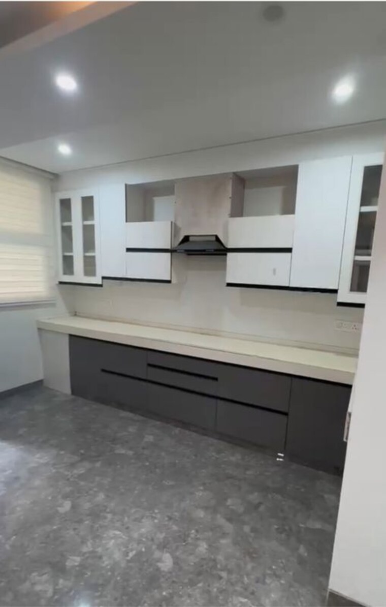 Kitchen, greater kailash 2 Bedroom 170 Sq.Yd. Apartment In Greater Kailash Delhi 10702174