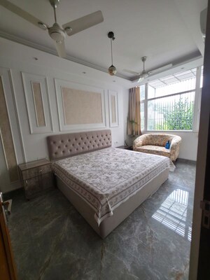 Bedroom in 3 BHK Builder Floor at Chittaranjan Park – for Rent