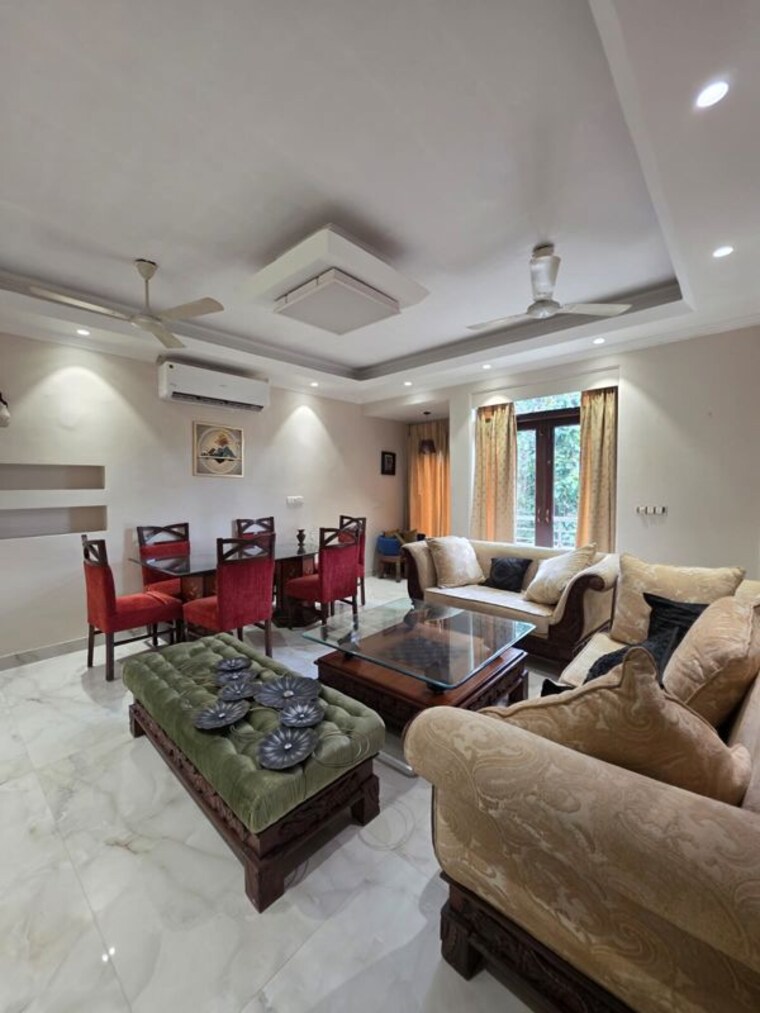 Living Room, chittaranjan park 3 Bedroom 2097 Sq.Ft. Builder Floor In Chittaranjan Park Delhi 10702270