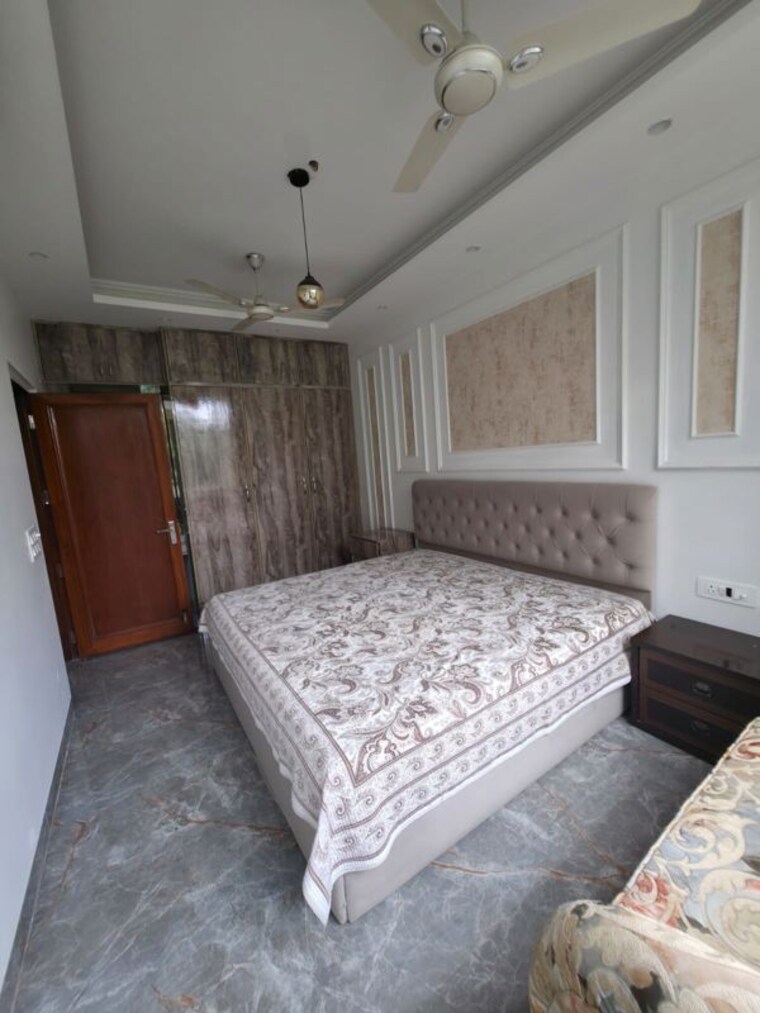 Bedroom, chittaranjan park 3 Bedroom 2097 Sq.Ft. Builder Floor In Chittaranjan Park Delhi 10702270