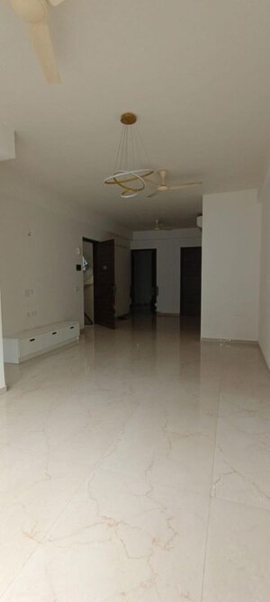3.5 BHK Apartment For Rent in Smart World Orchard, Sector 61
