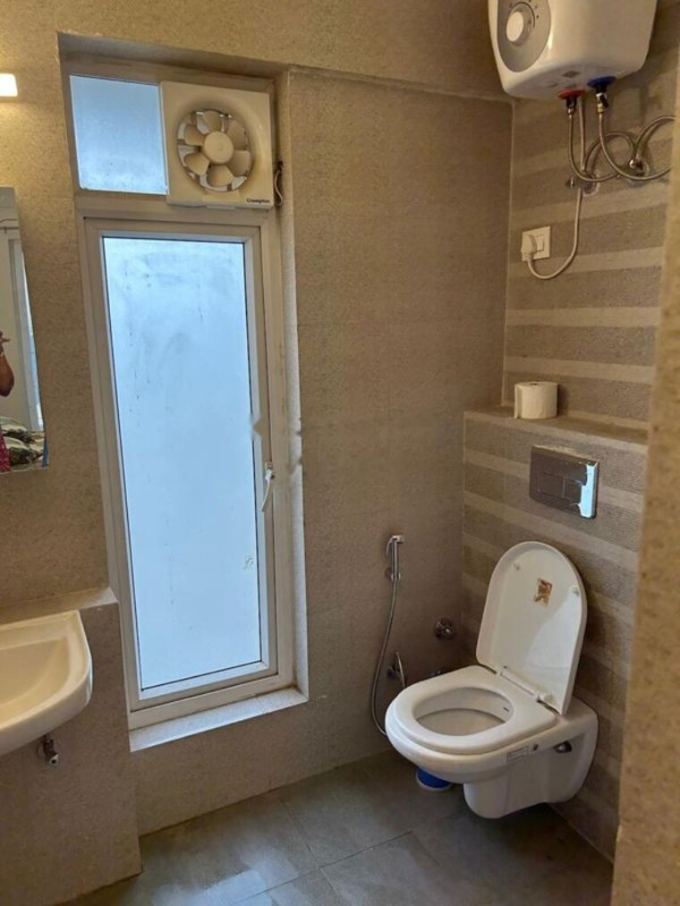 Bathroom, pareena-micasa 3 Bedroom 1450 Sq.Ft. Apartment In Sector 68 Gurgaon 10702288