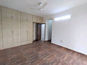 Room in 3 BHK Apartment at Tulip Violet, Sector 69 – for Rent