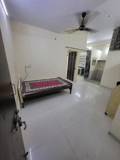 1 BHK Apartment For Rent in Tilak Nagar