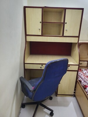 Furnished Amenities in 1 BHK Apartment at Tilak Nagar – for Rent