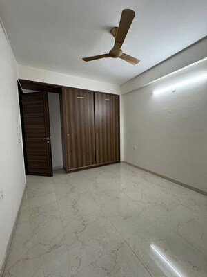 Room in 3 BHK Builder Floor at M3M Soulitude, Sector 89 – for Sale