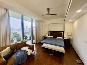 Bedroom in 1 BHK Builder Floor at Sector 21 – for Rent