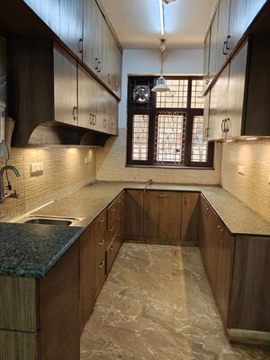 Kitchen in 3 BHK Builder Floor at Sector 45 – for Rent