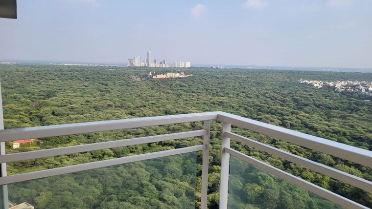 Garden, dlf-park-place 4 Bedroom 2704 Sq.Ft. Apartment In Sector 54 Gurgaon 10702346