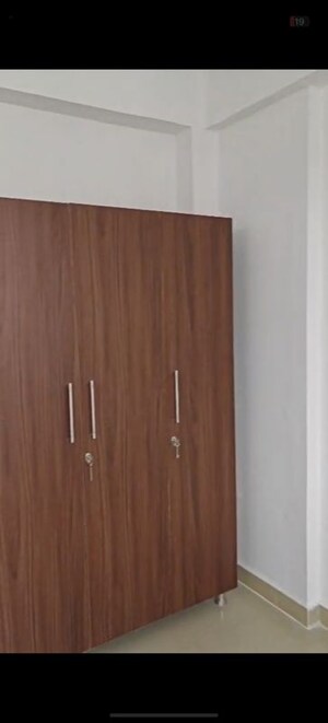 Furnished Amenities in 3 BHK Apartment at Landmark The Homes 81, Sector 81 – for Rent