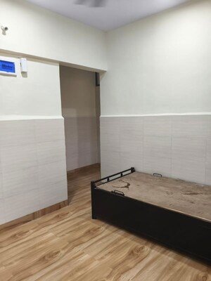 1 RK Apartment For Rent in Samisra CHS, Mulund West