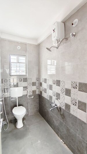 Bathroom in 1 BHK Apartment at Wadgaon Sheri – for Rent